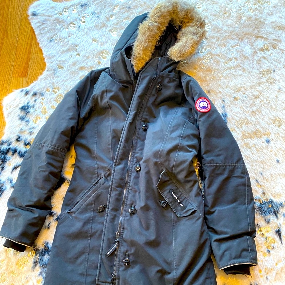 Canada Goose Black Youth Brittania Parka XL (18) (woman women xs equivalent)